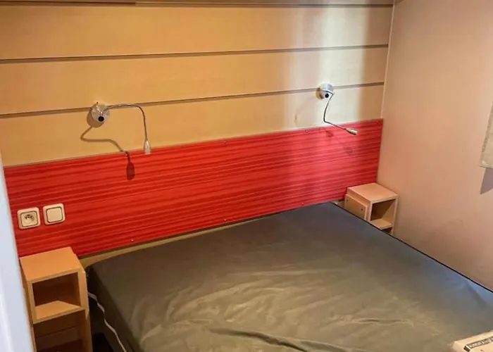 Mobil 6 Personnes Sur Kemping La Boissiere-de-Montaigu